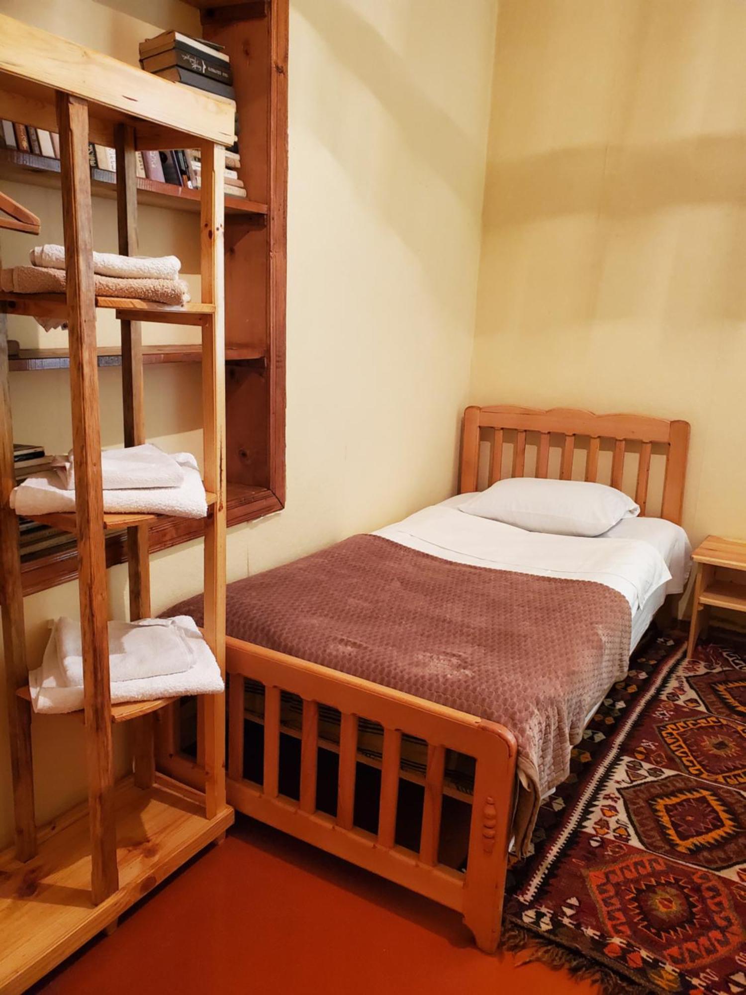 Ailama Guesthouse Mestia Room photo